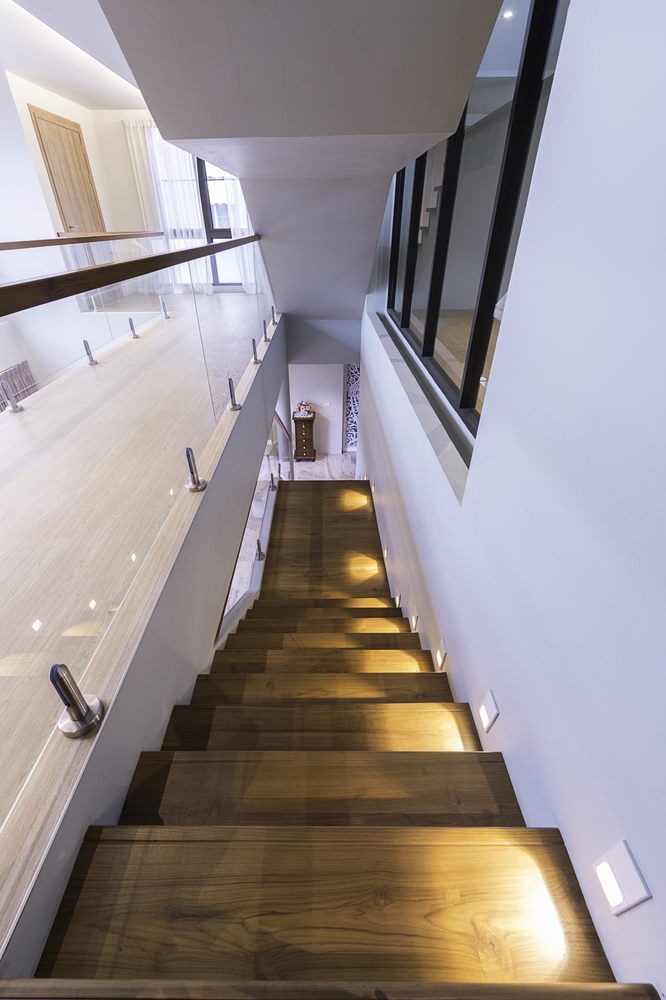 Sukhumvit 50 House   DFAP Architect-24