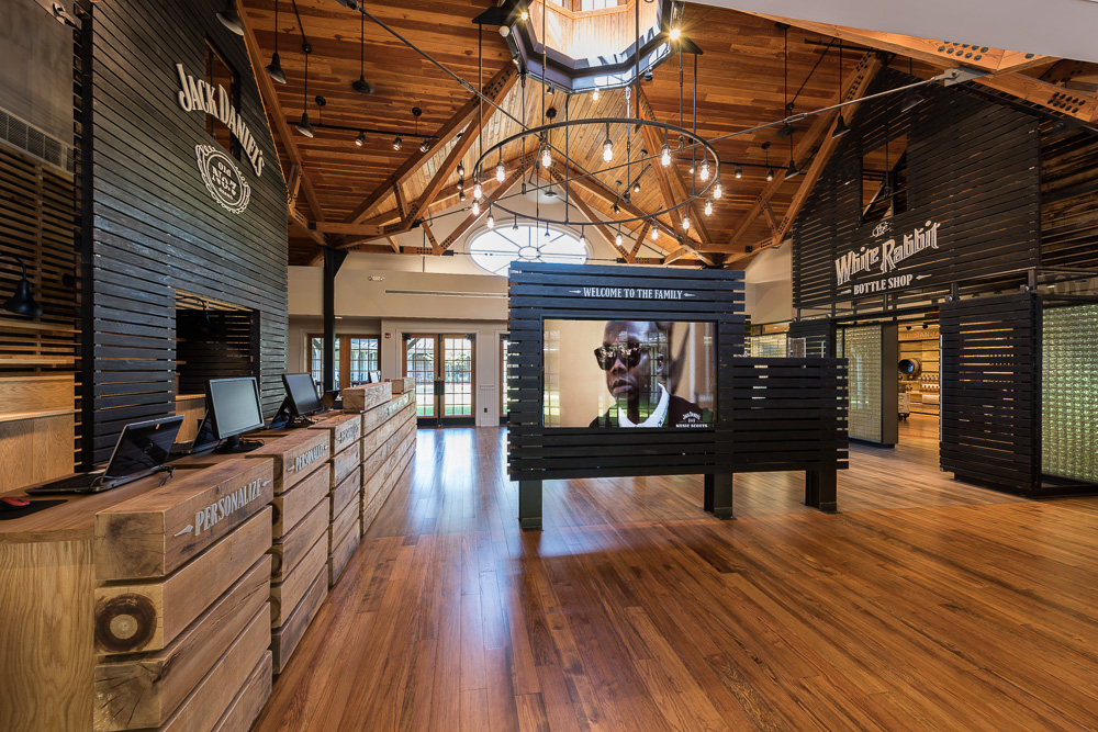 杰克丹尼白兔瓶店-11