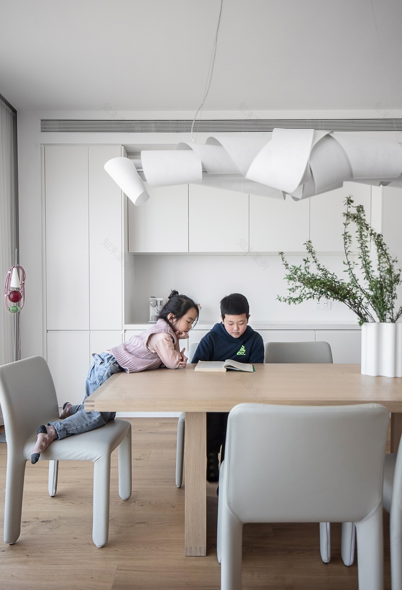 江景平层空间,自然与艺术和谐共生-67