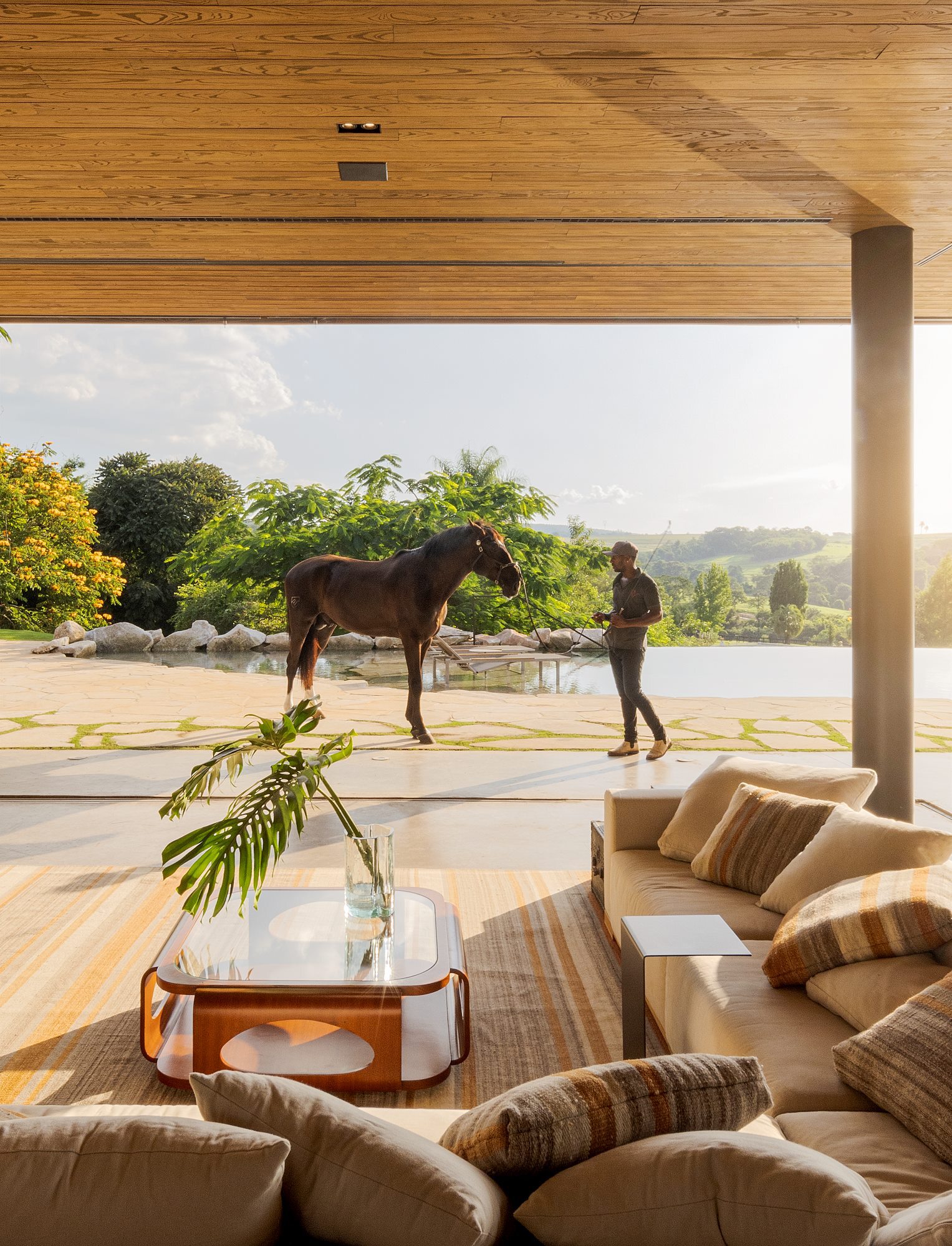 Coudelaria 休闲区与客房设计丨巴西丨Studio Arthur Casas-26