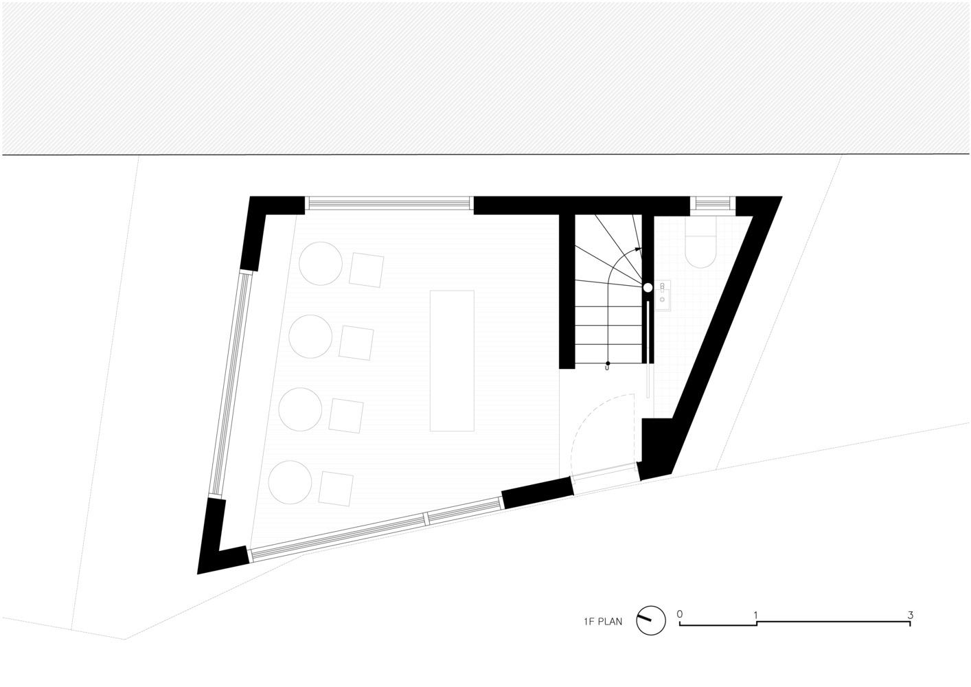 受限土地上的创意“大拇指”建筑-13