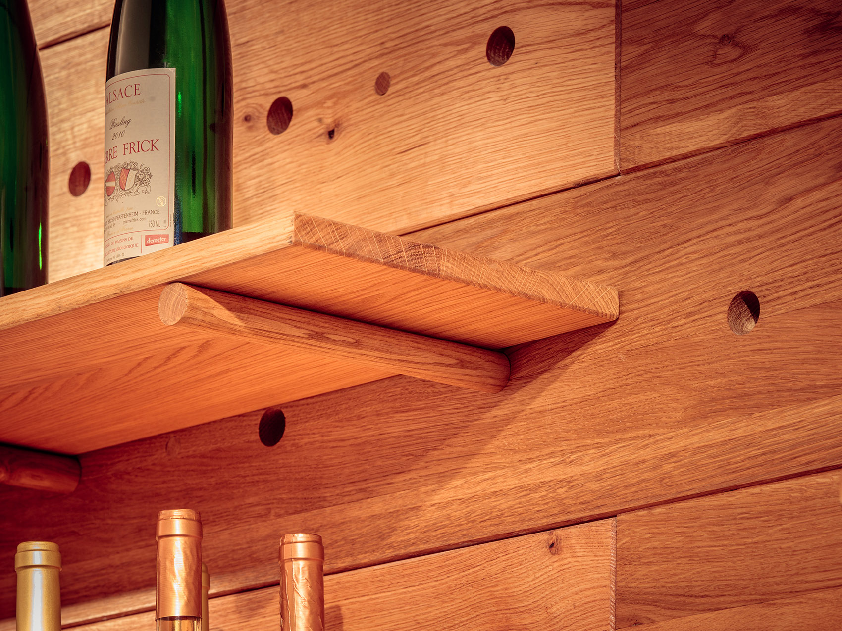 候车大厅内的酒吧餐厅,布达佩斯 / 81font-25