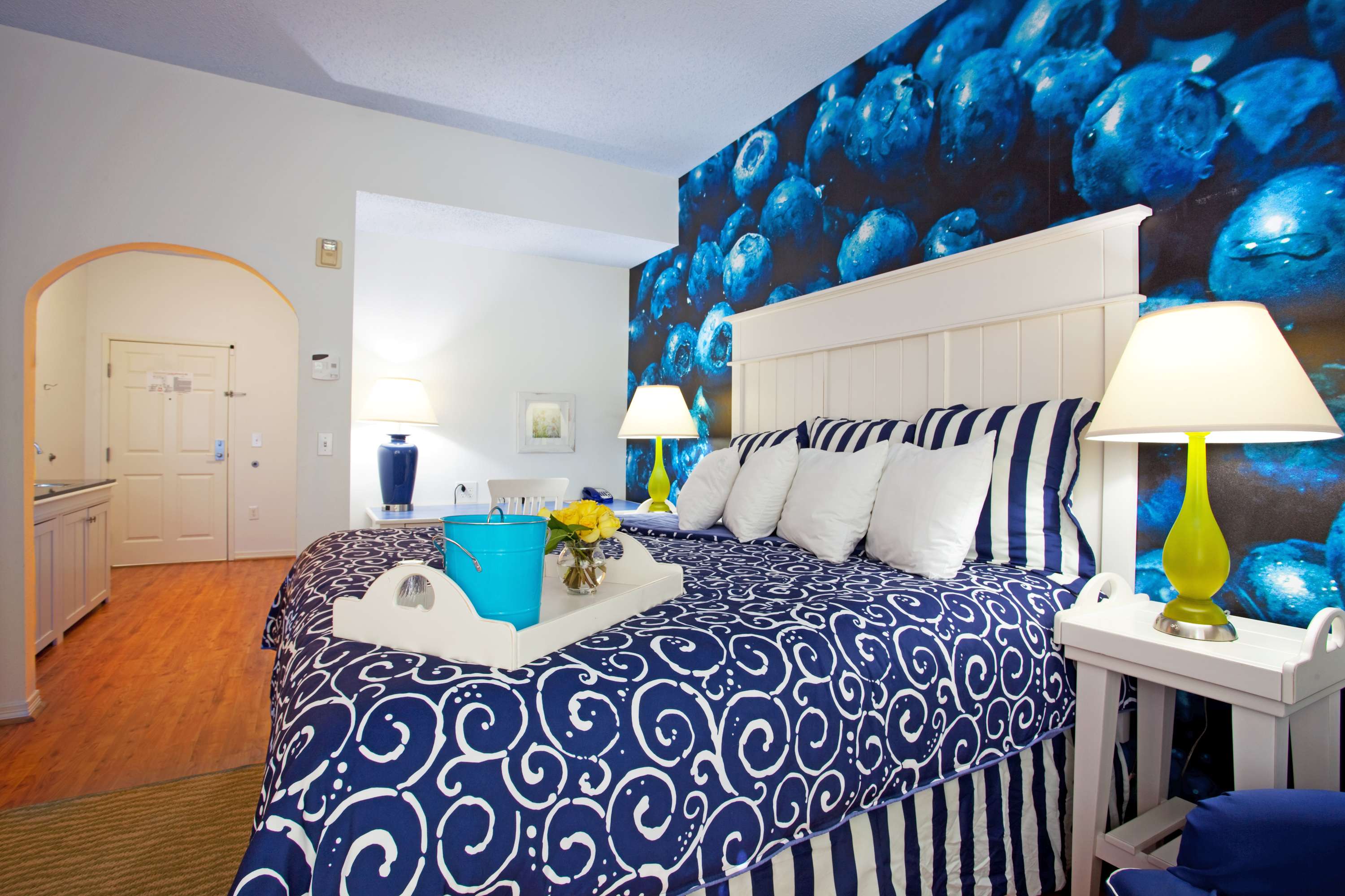 HOTEL INDIGO AT THE GALLERIA-59