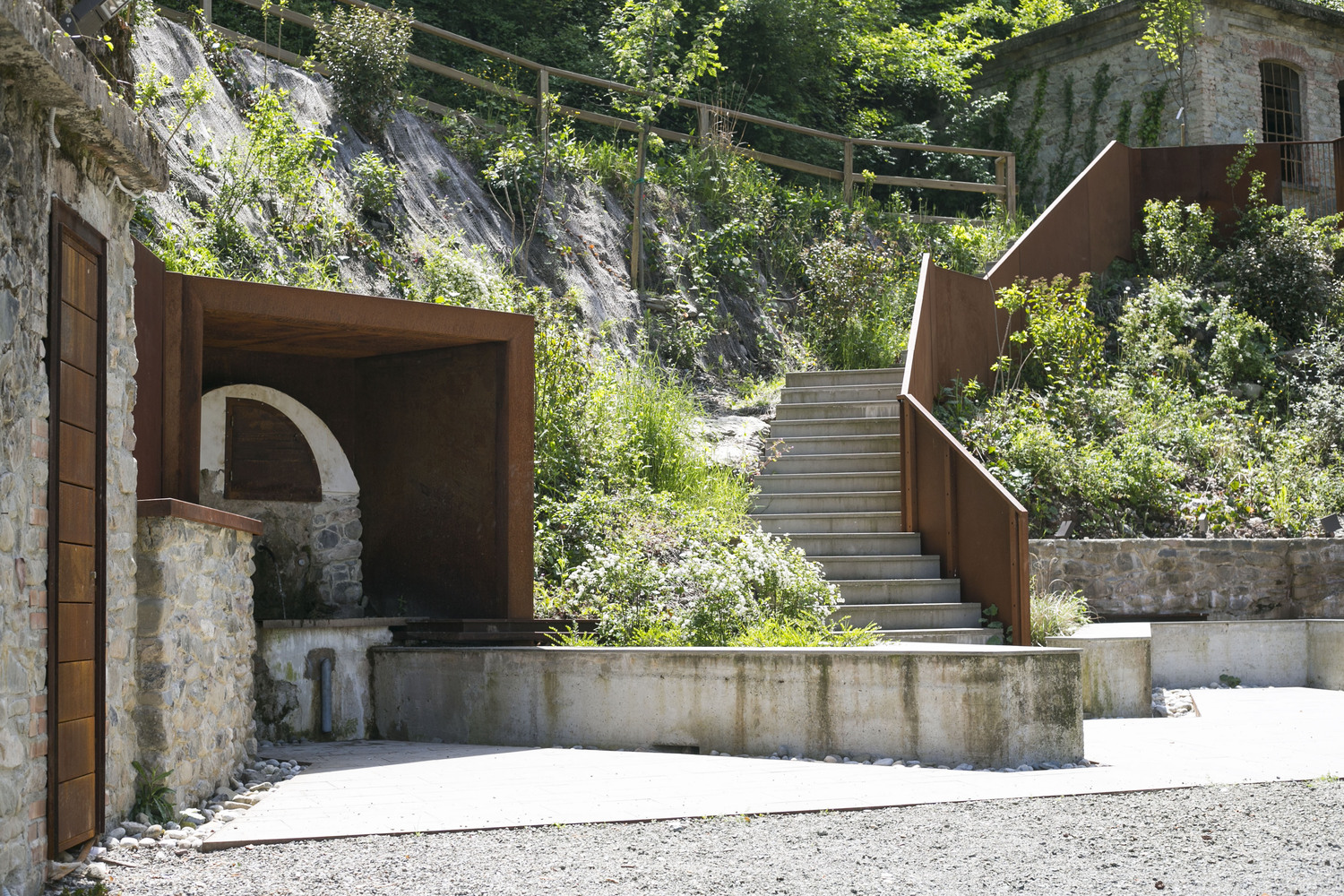 意大利 Mulazzo 古建筑空间改造丨Gianluca Panichi Architetto-12