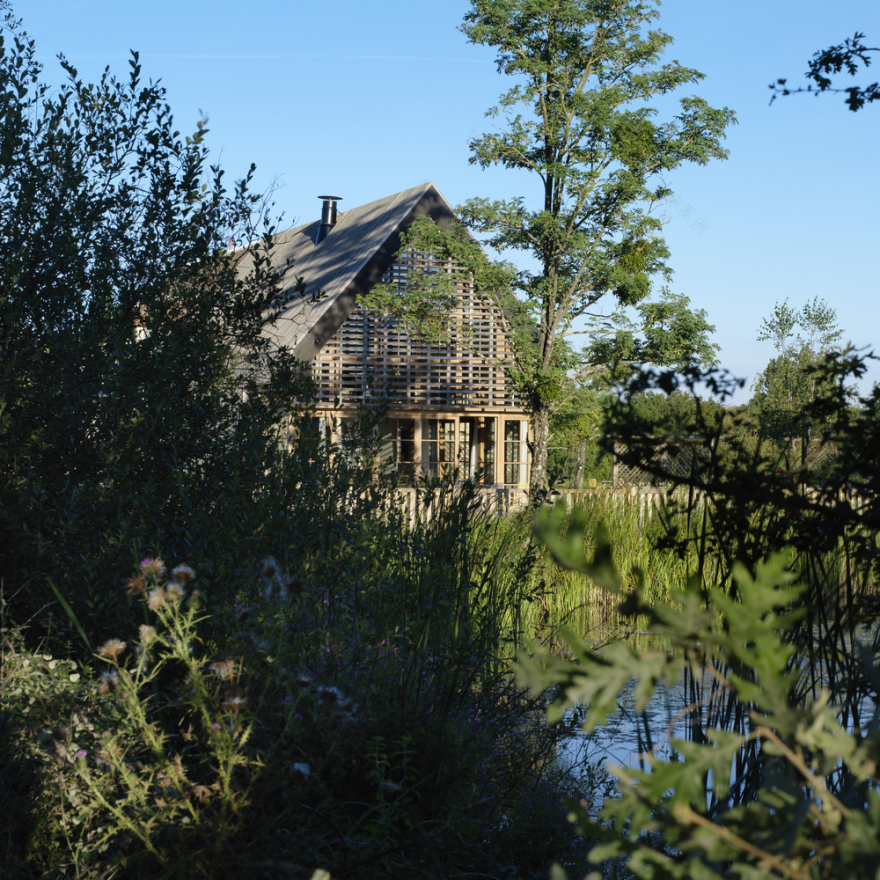 法国森林中的传统建筑复兴-28