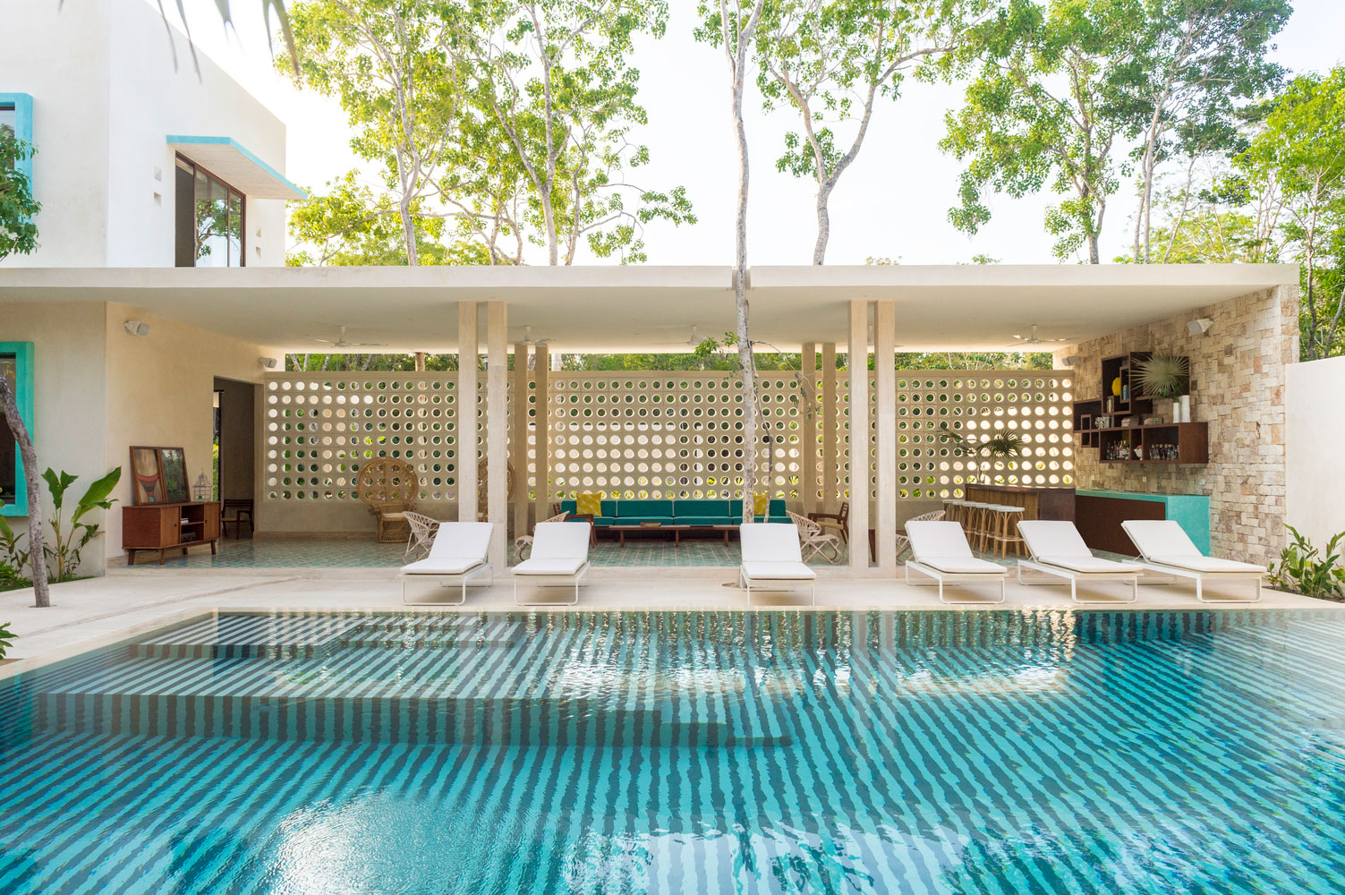 Charming Hotel from the 50s has been Remodeled with an Art Deco and Modernist Ttouch-11