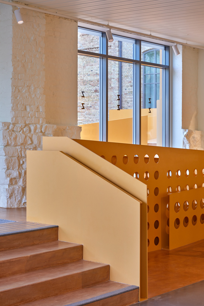 拉脱维亚 ZUZEUM 多功能艺术中心-42