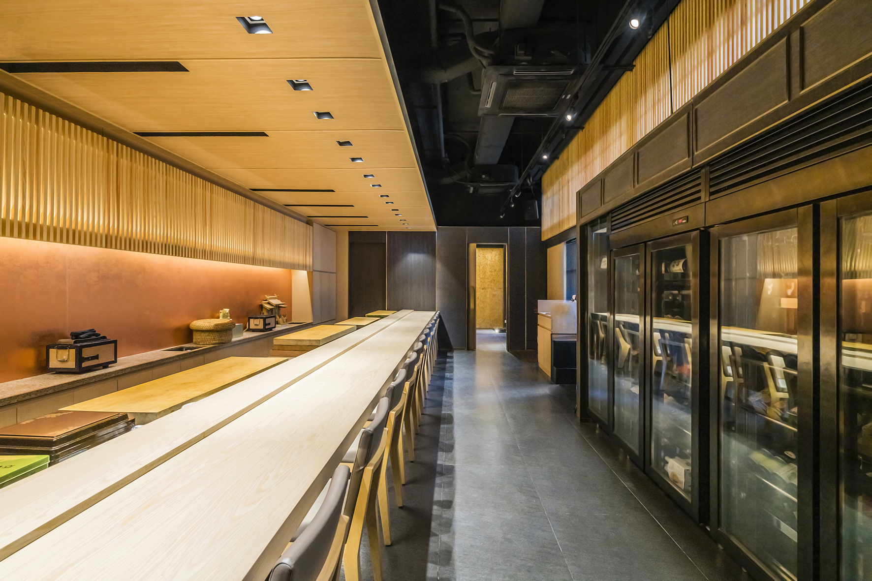 香港现代日式餐厅“天寿司”丨中国香港丨Design East-4