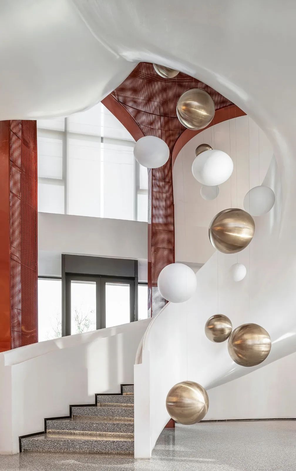 济南中骏天誉售楼处 | 现代复古风格演绎历史与未来对话-17