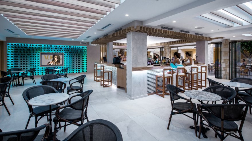 希腊 Medusa 酒吧丨Michalis Christodoulakis-8