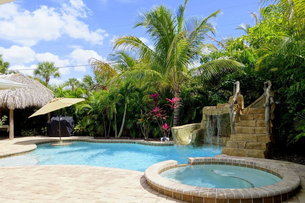 创意无限 · 小庭院内置入式泳池设计-9