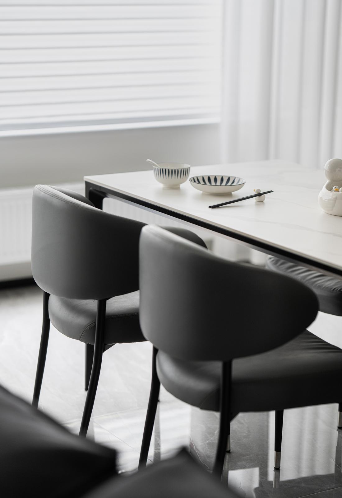 平层温馨现代极简风-8