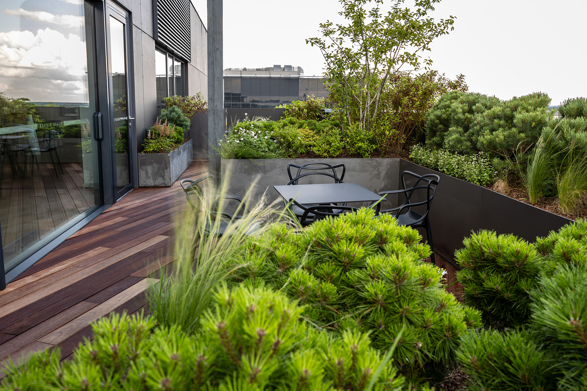 PRIVATE RESTAURANT TERRACE "Place 11" GARDEN DESIGN.-13