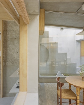 Half Day House / Cabinet YFY
