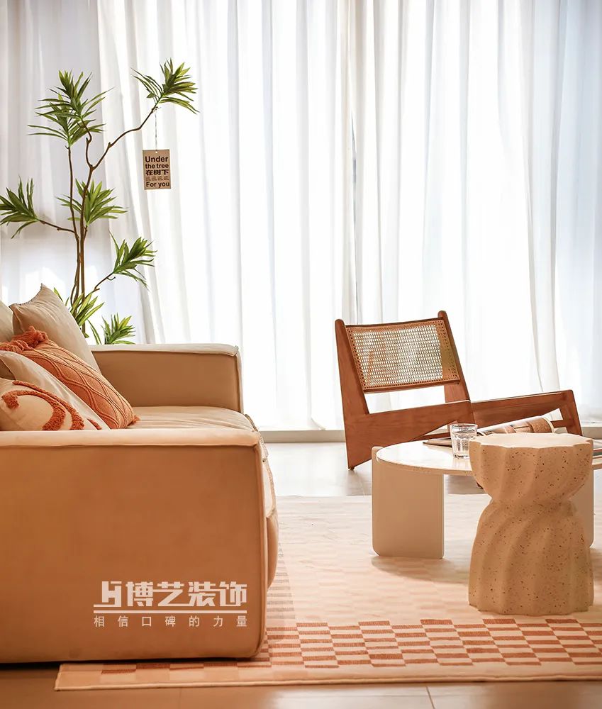 奶油风河畔名邸,春日浪漫居家空间丨博艺装饰-0