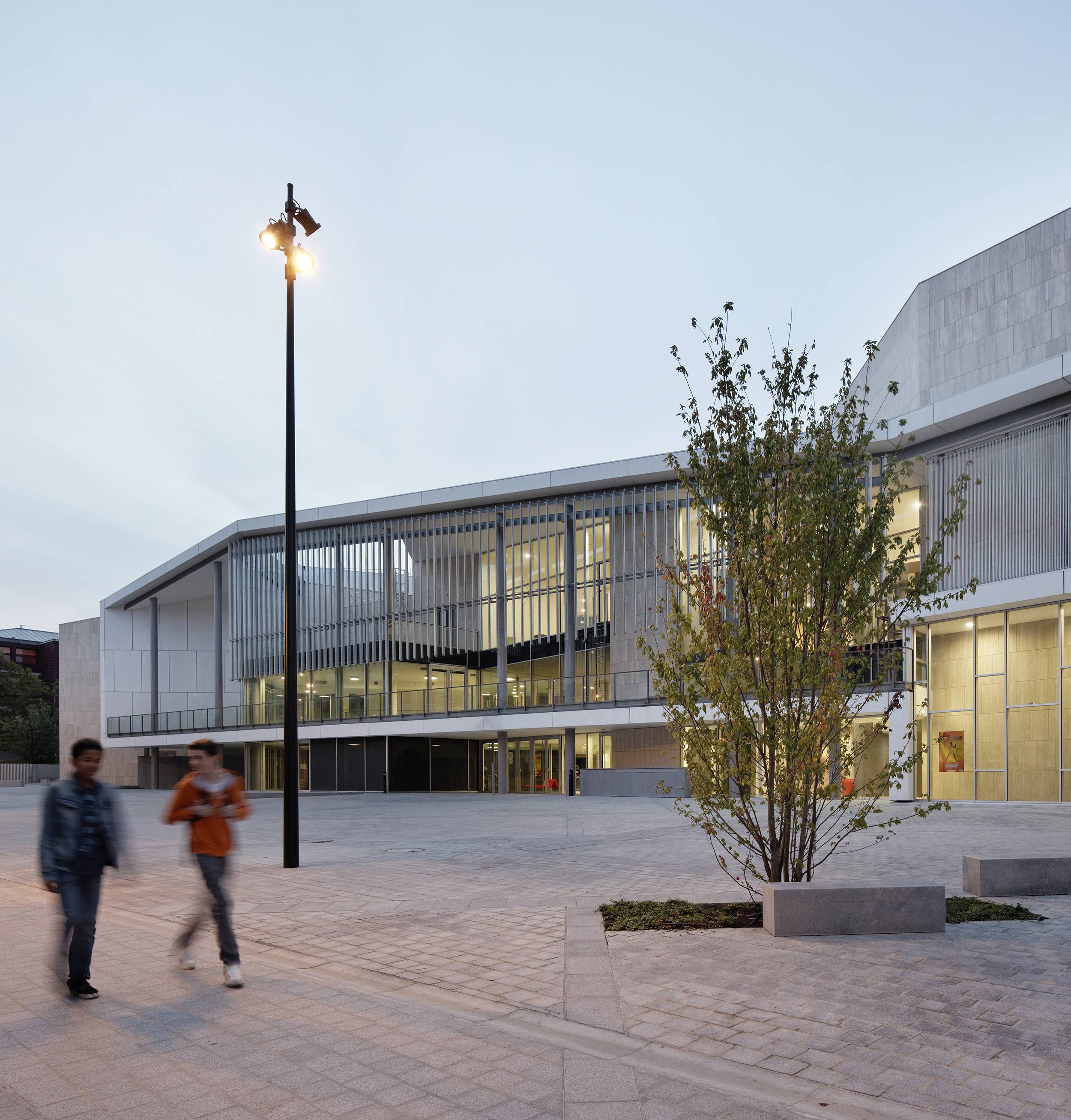 Courbevoie休闲城项目丨Ateliers 2,3,4,（建筑+景观）等多家团队-39