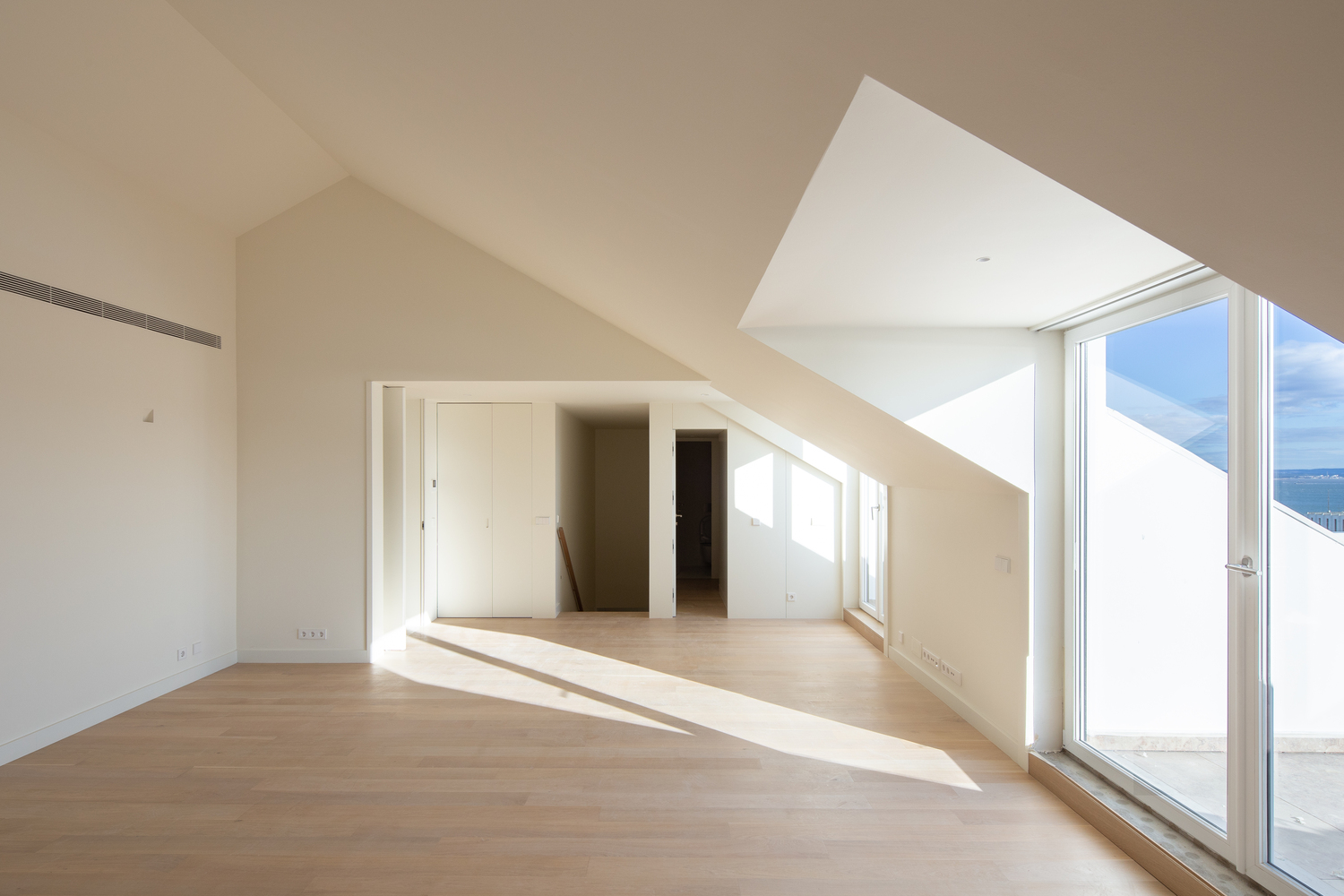 葡萄牙里斯本“Arriaga 19 号建筑” - 现代都市中的宜居艺术-15