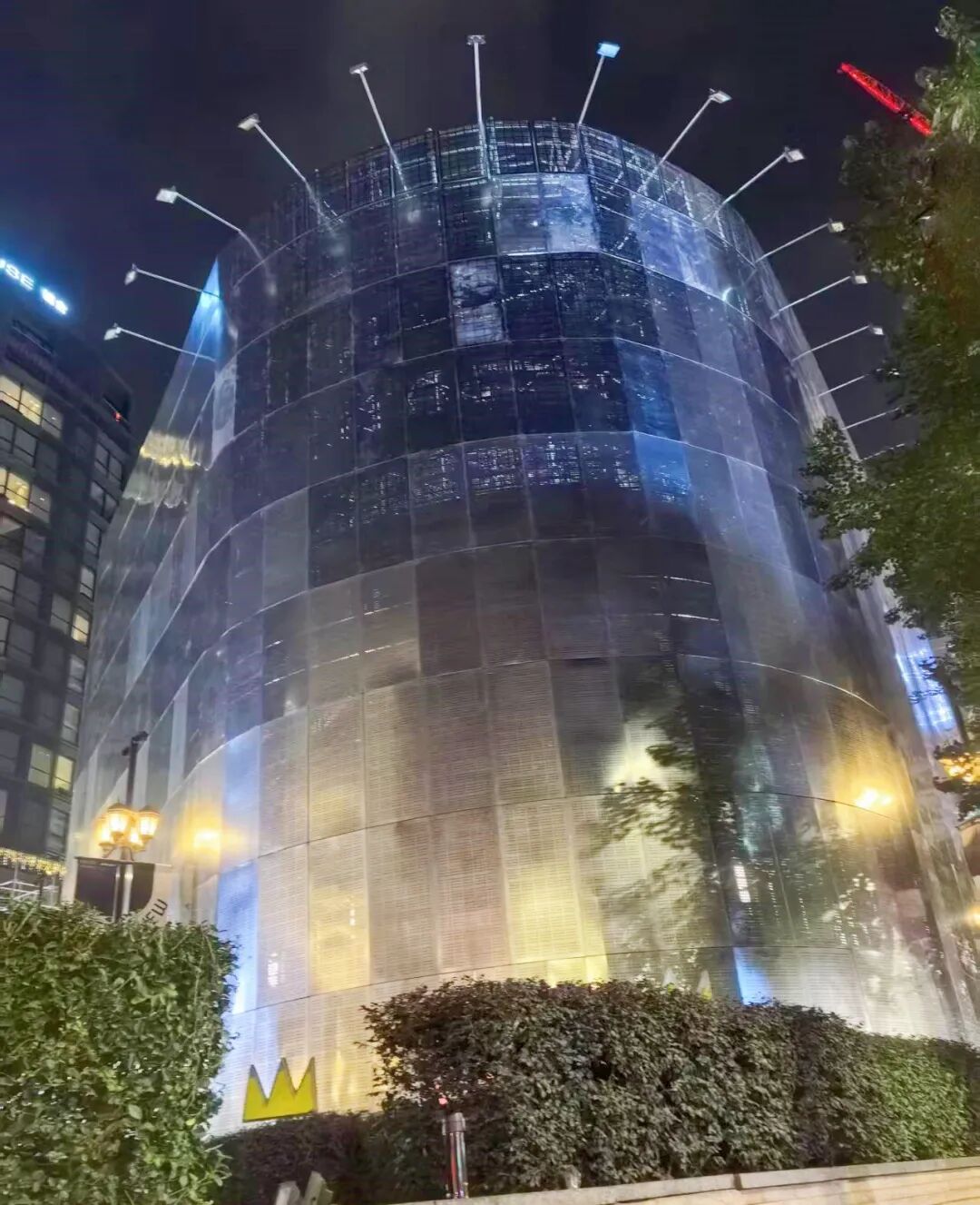 LV全球唯一“巨轮”启航！上海一建以“无感”改造助力上海“首发经济”持续迸发活力-12