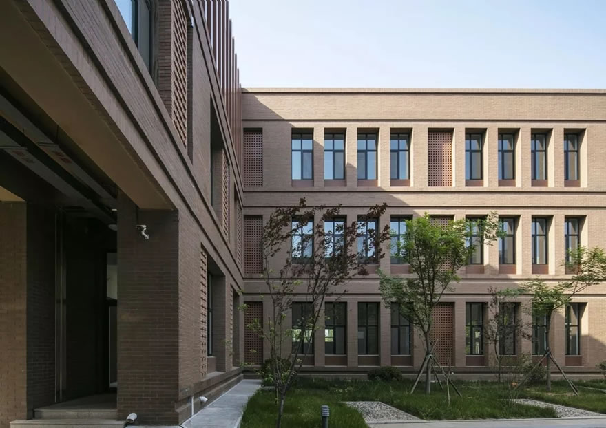 济南市历城区唐冶中学丨中国济南-32