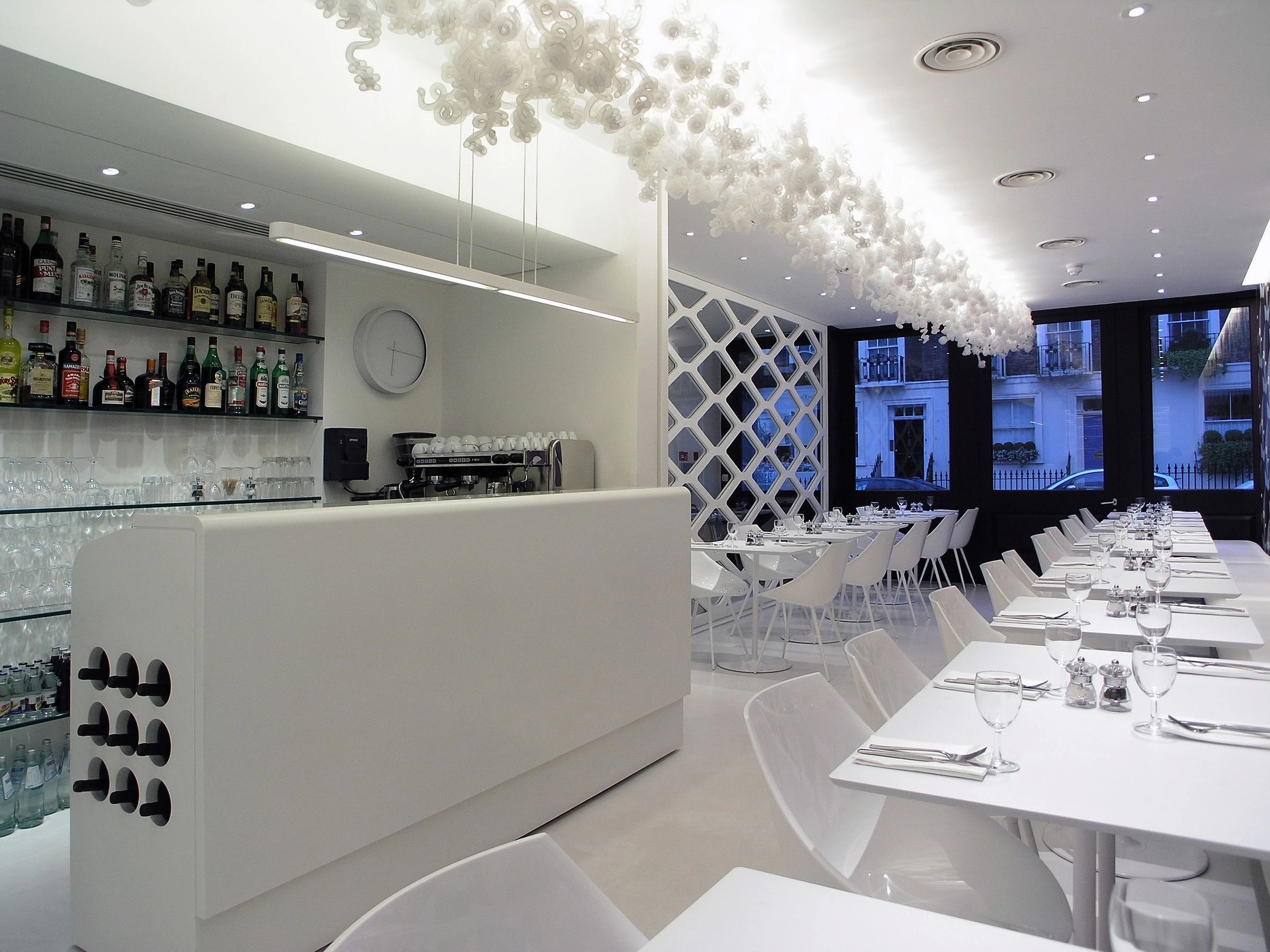 伦敦海味餐厅“OLIVOMARE”的海洋元素创意设计-27