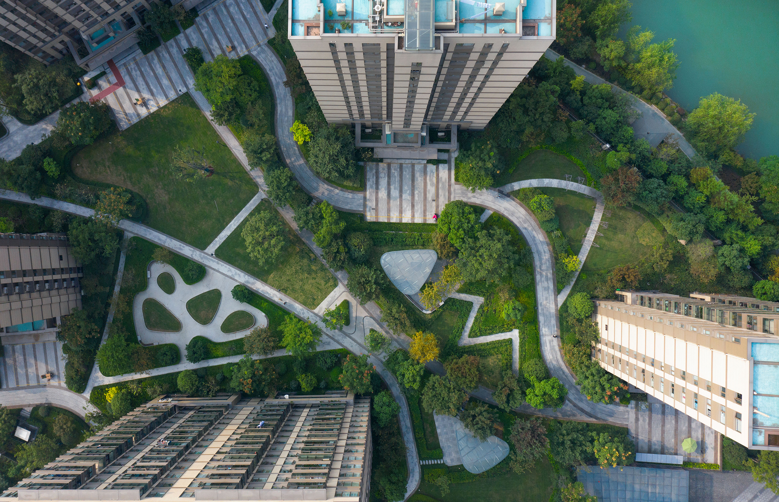 彭布中央广场（注：Commons常见释义为广场；公共区域 ，Pengbu可能是特定地名，音译为彭布 ） 丨中国杭州-25