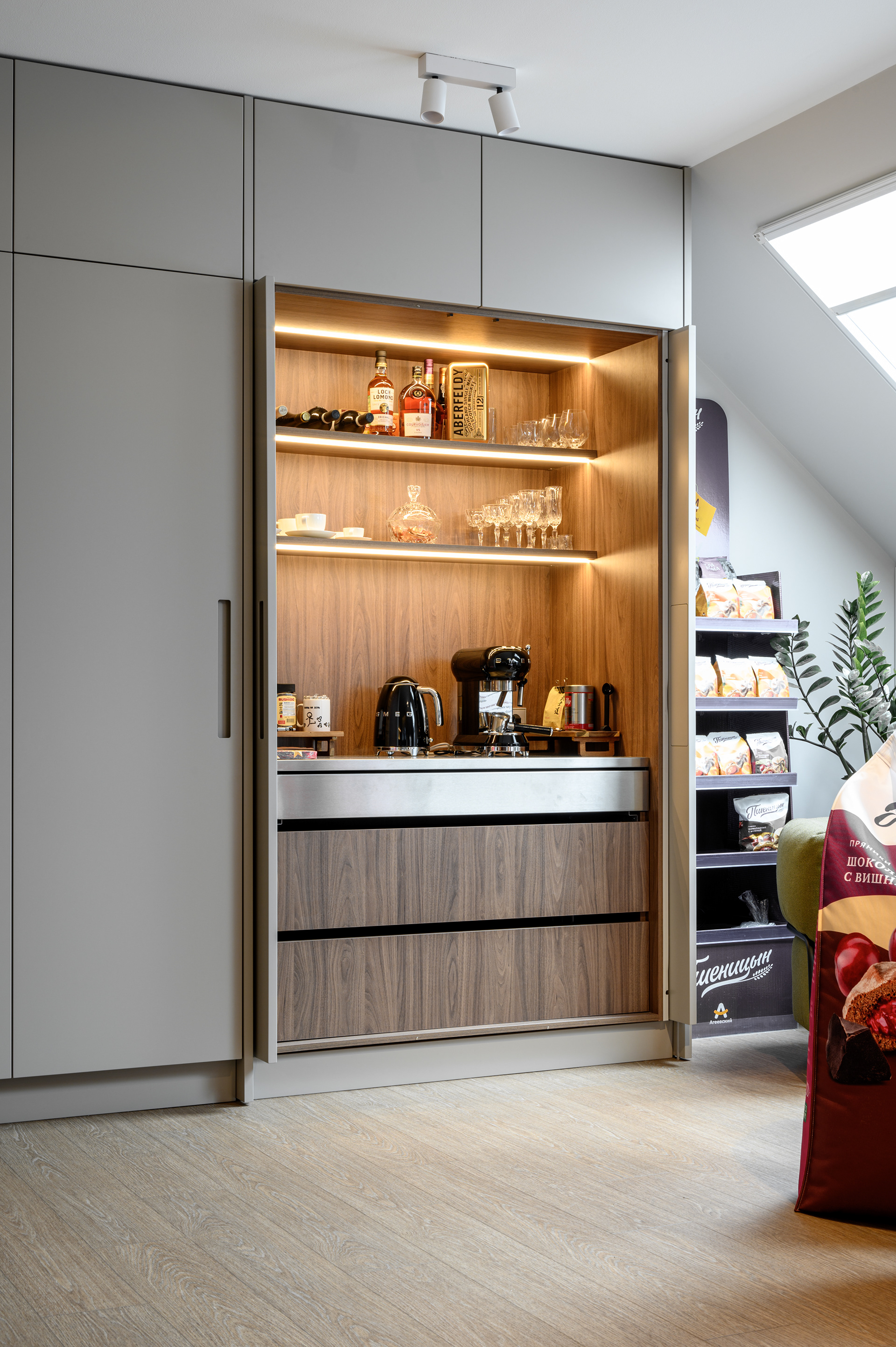 Honey&Cinnamon 生产建筑阁楼层设计-11