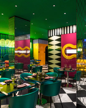 tako（日语：たこ，意为章鱼）奥雷利亚寿司餐厅 丨COLLIDANIELARCHITETTO