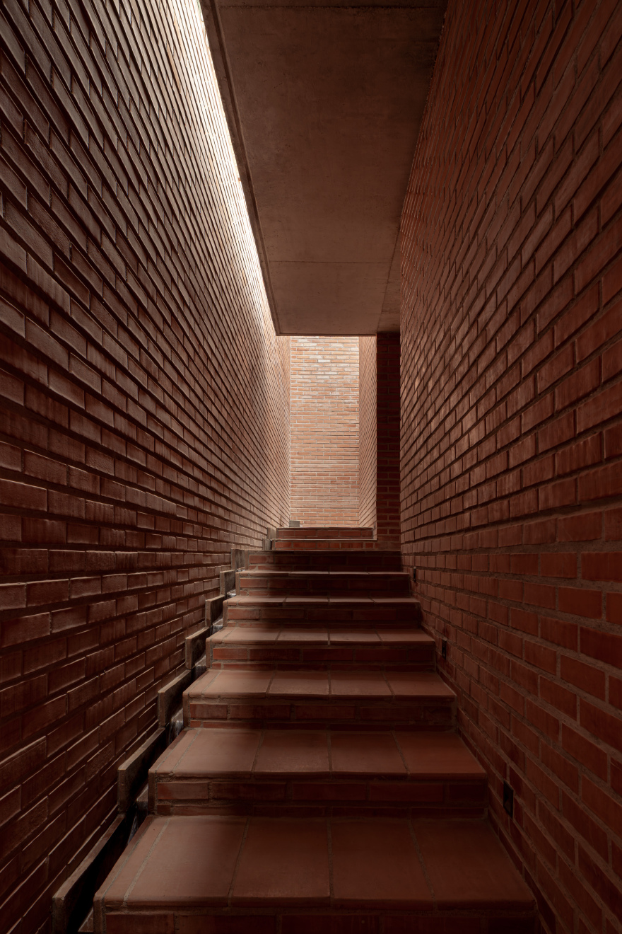 皮鲁莱斯之家丨墨西哥丨Escobedo Soliz(Pavel Escobedo等)-33