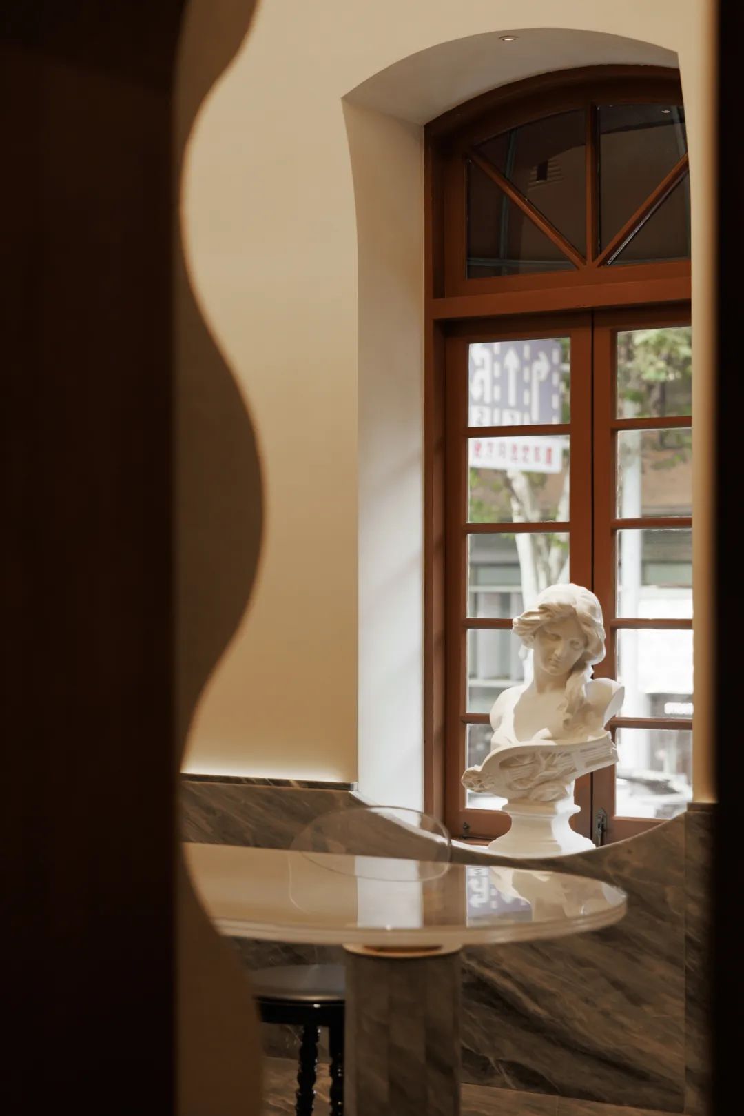 魅里 MOMNI 皮肤诊所丨中国武汉丨武汉朴开十向设计事务所-35