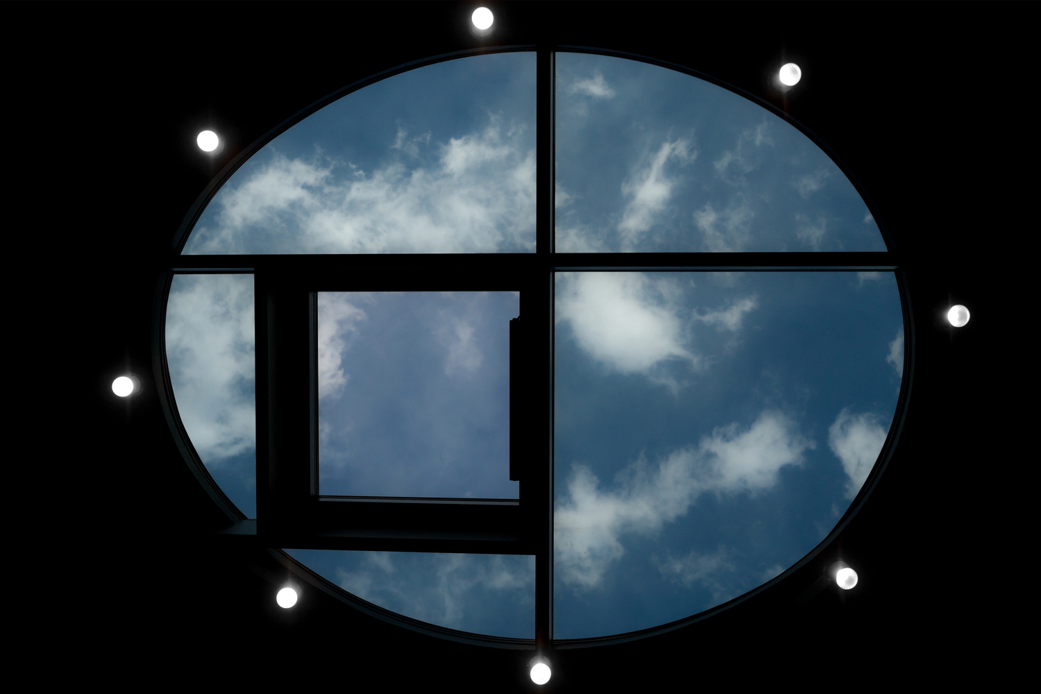 弗朗茨·克拉勒品牌南蒂罗尔地区奢侈品购物建筑设计-101