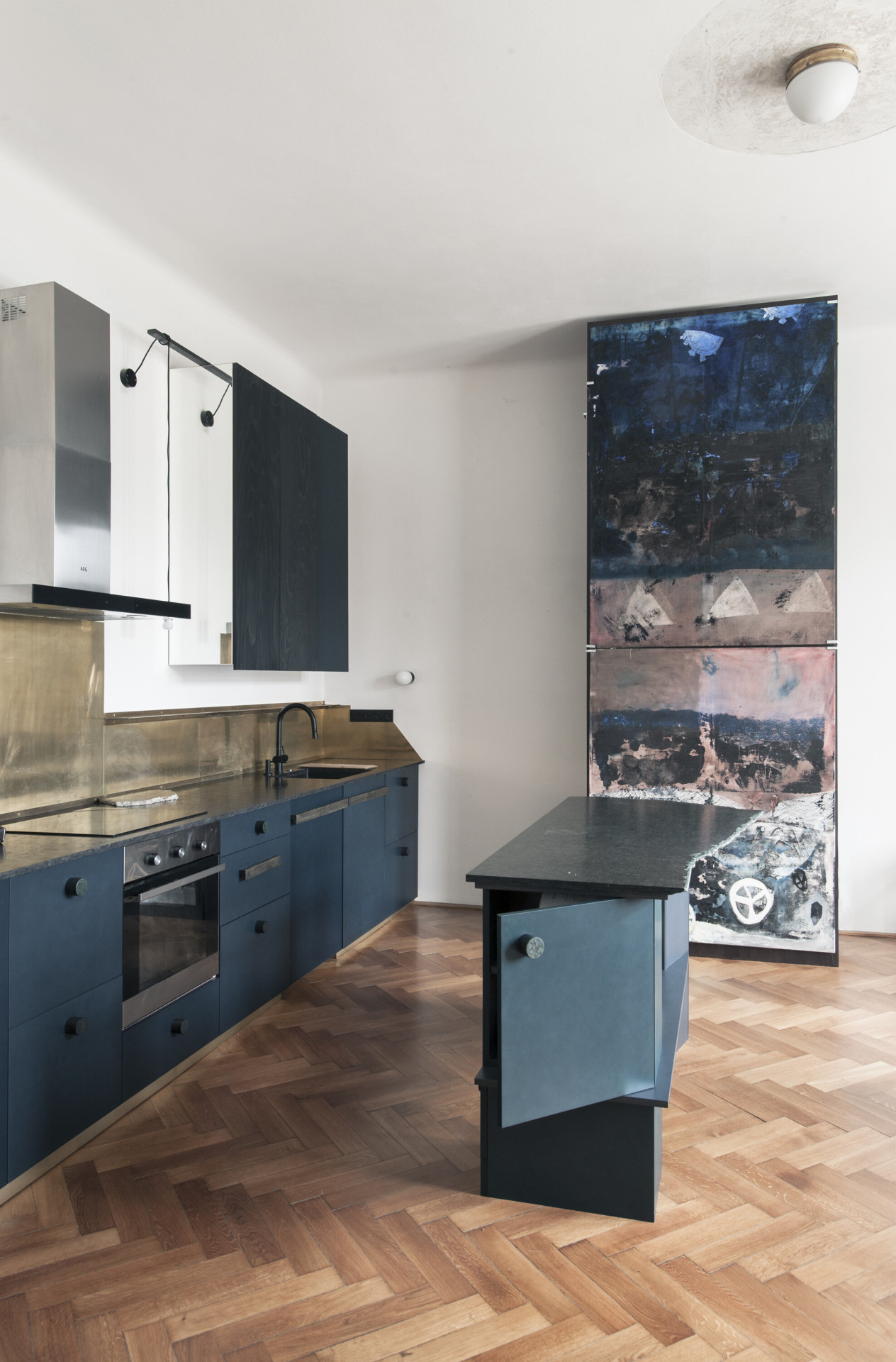 布拉格分离派别墅公寓重建项目丨捷克丨svobodová blaha（安娜·斯沃博达和翁德雷·布拉哈工作室）-11