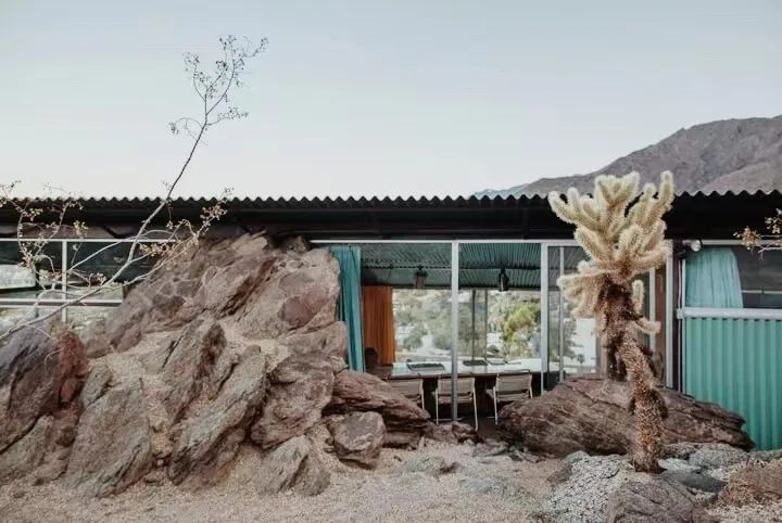 棕榈泉住宅丨美国丨多位建筑师-14