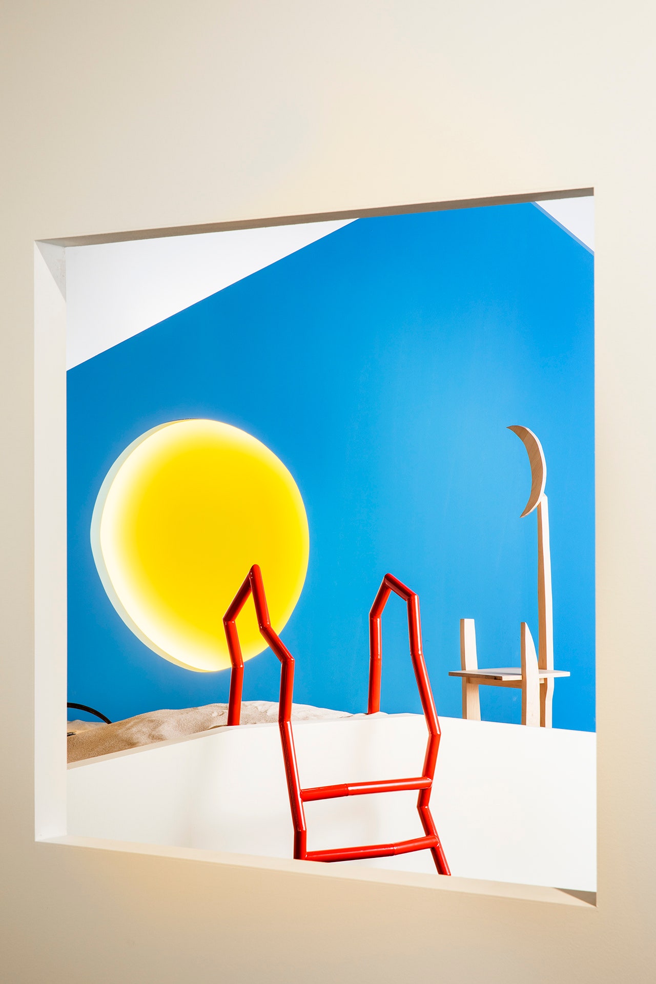 ARCOmadrid 2023 | Casa Antillón 带来色彩斑斓的“在地中海岸”装置艺术-15