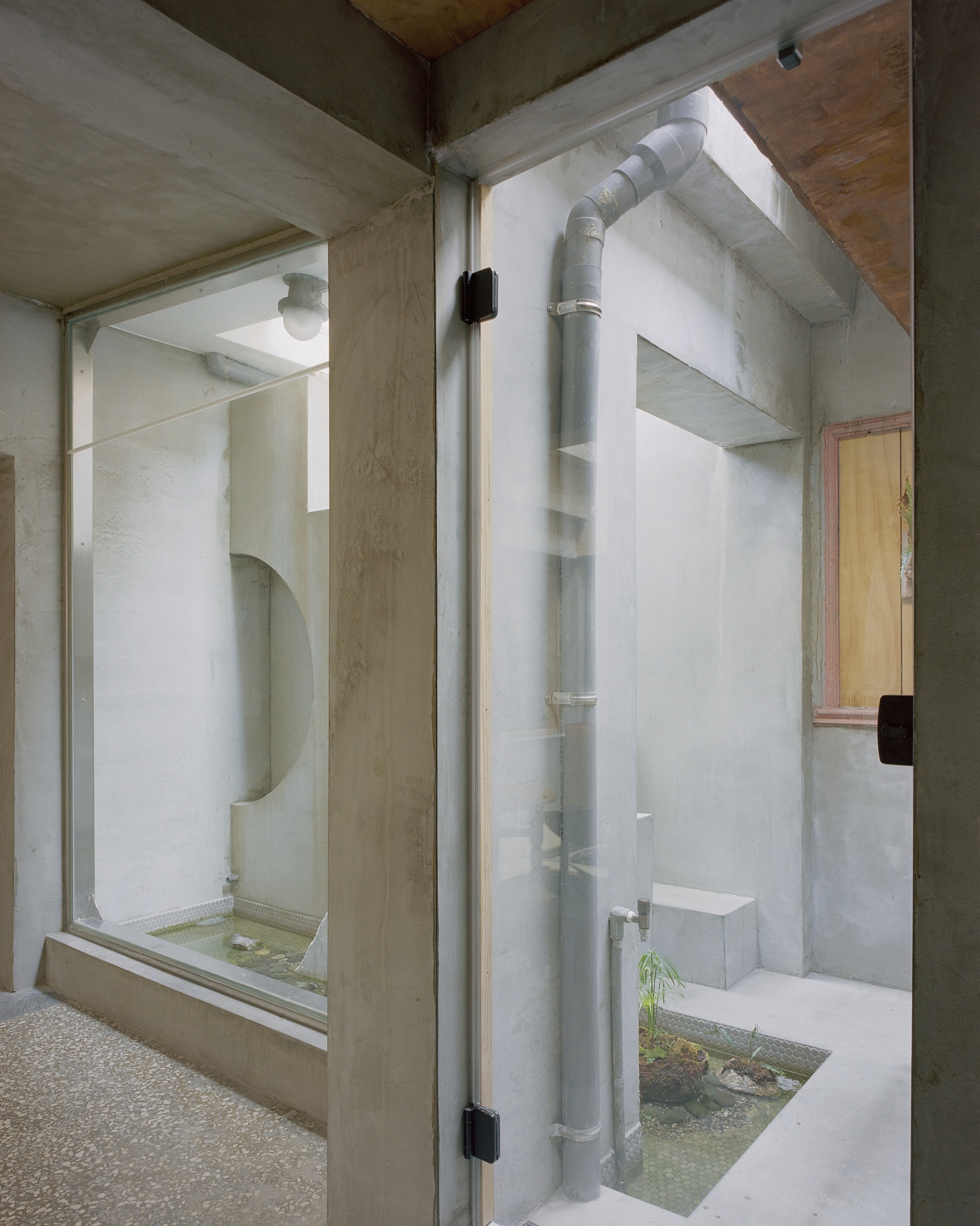 Half Day House / Cabinet YFY-36