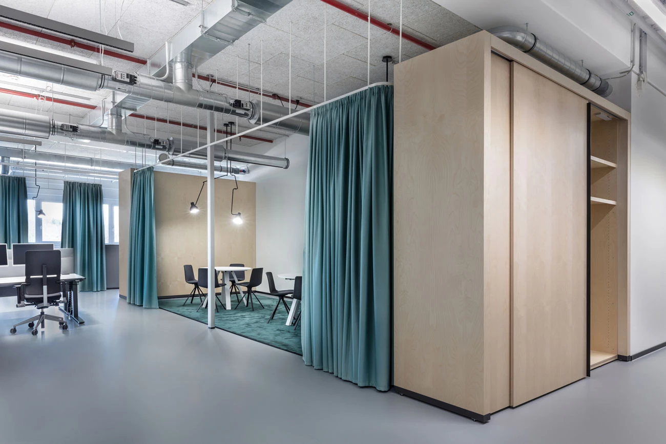 Husqvarna 德国总部办公室-19