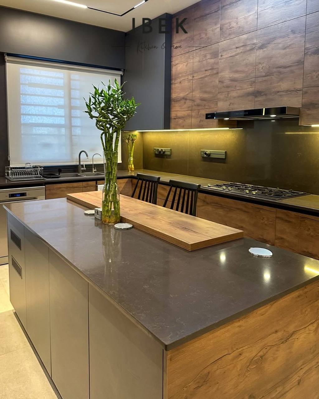 Midnight Luxe Kitchen-5