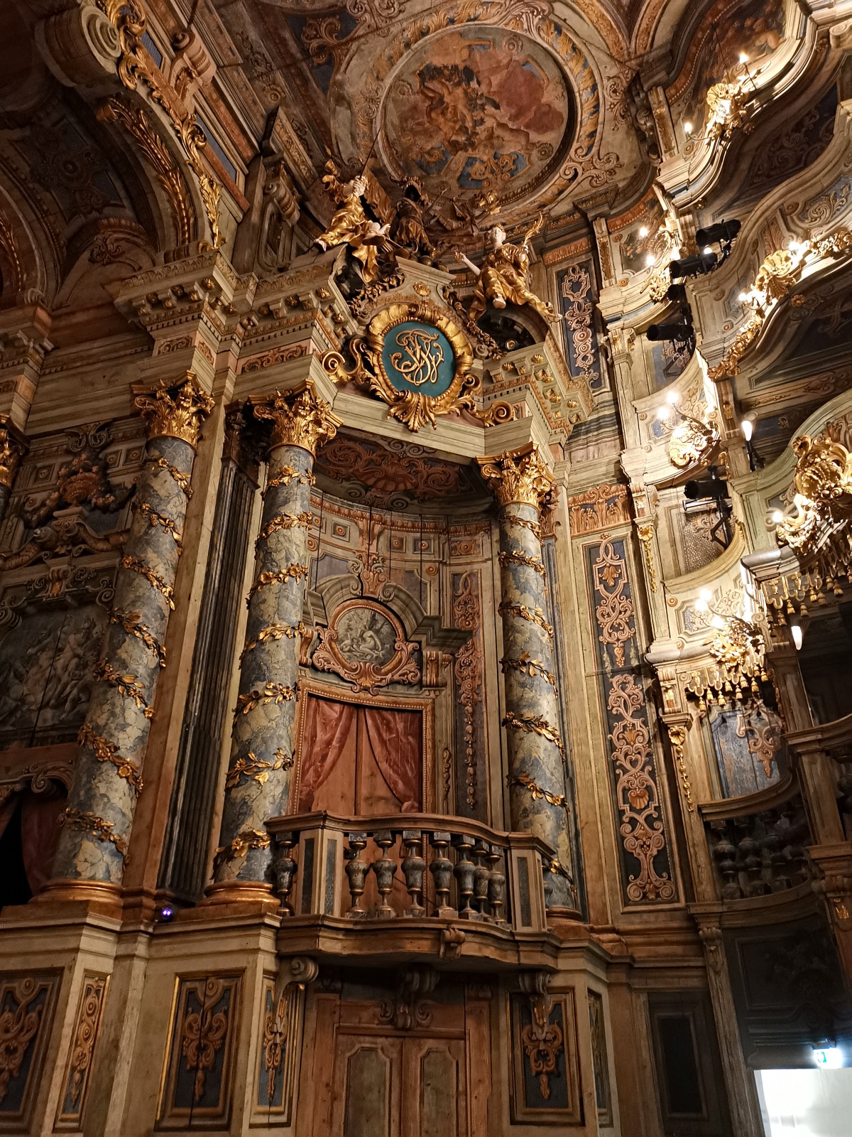 拜罗伊特侯爵歌剧院丨德国丨约瑟夫·圣皮埃尔（整体）,朱塞佩和卡洛·加利·达·比比耶纳（内部）-22