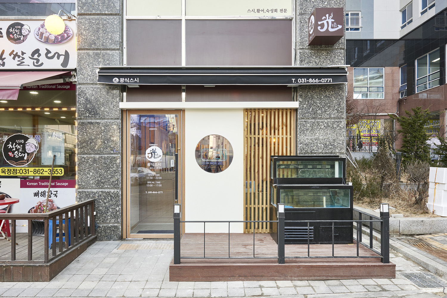 光晚餐餐厅 | 极简设计的魅力-2