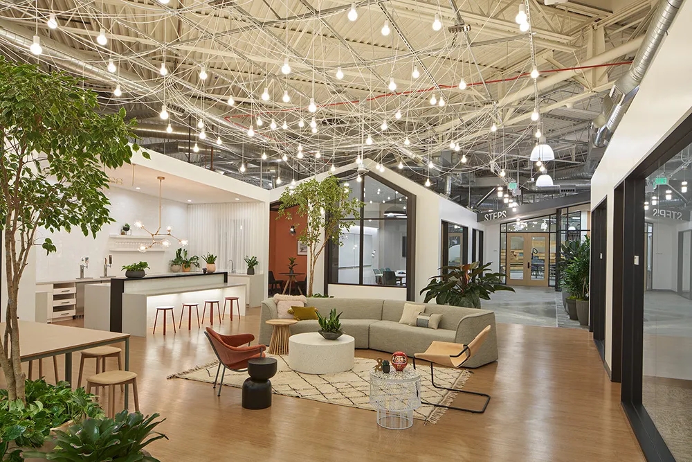 美国盛世长城或萨奇广告办公空间丨Blitz 设计团队-23