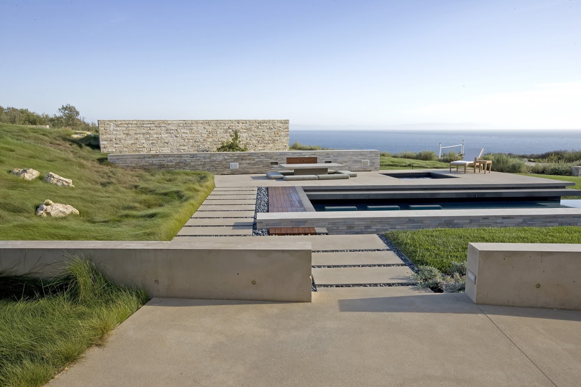 加州阿尔塔米拉别墅庭院,原生植物与景观巨石的和谐共生-3