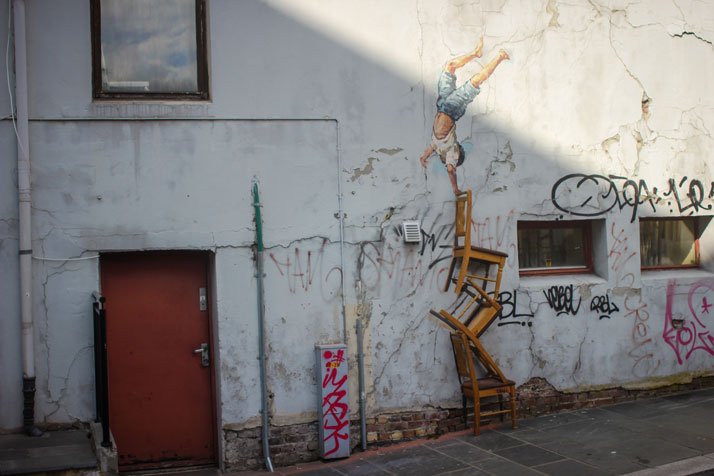 街头艺术大师 Ernest Zacharevic 的奇妙世界-10