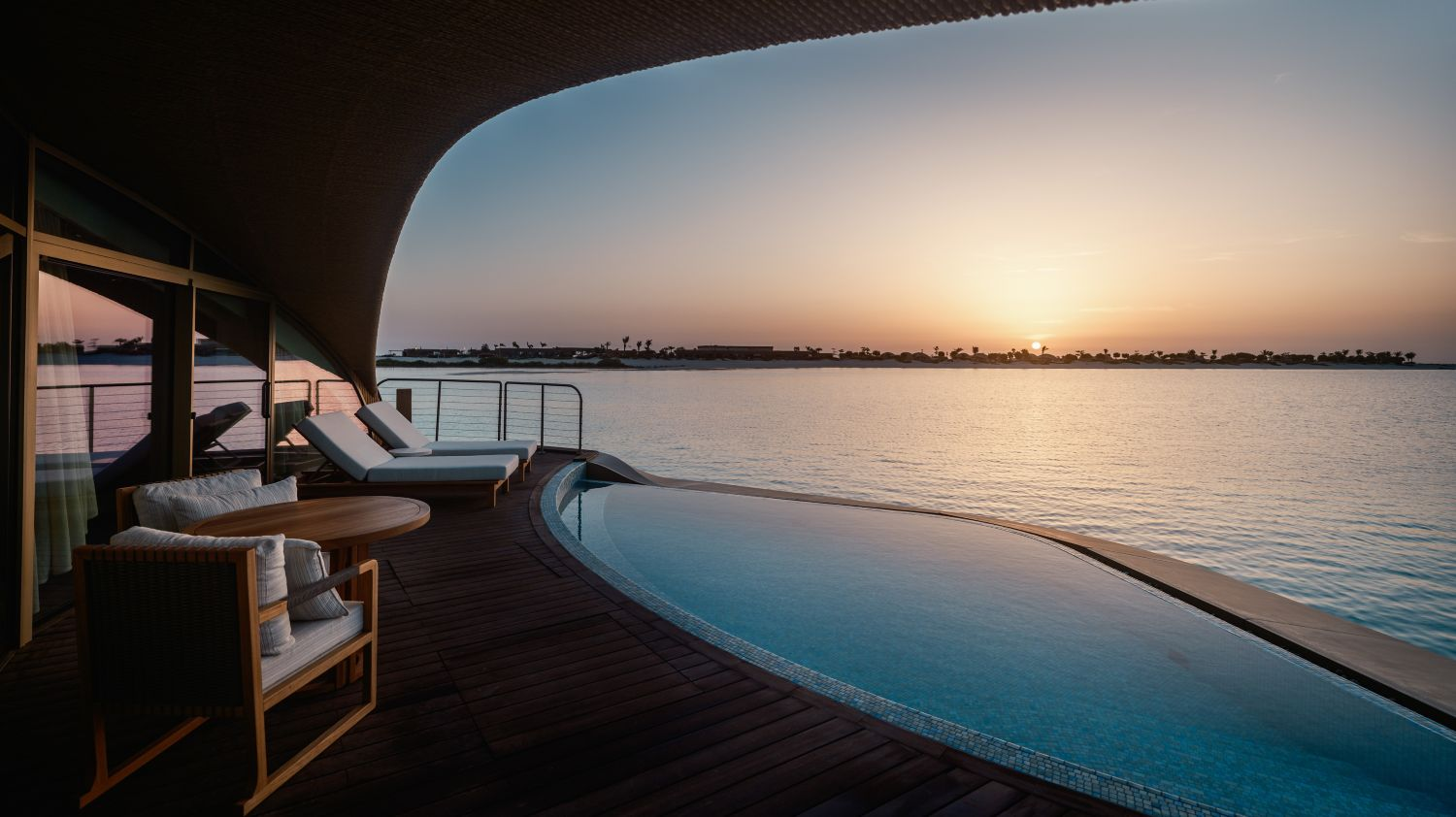 域外瞭望：沙特首家 丽思卡尔顿隐世酒店，藏于红海秘境-19