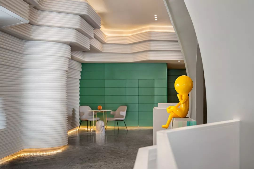 重慶壹江郡 | 山城中的藝術疊山空間-18