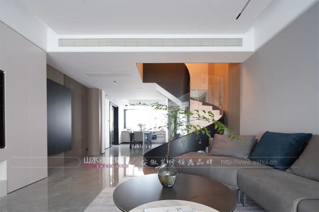 极简复式空间的诗意生活丨刘义峰-18