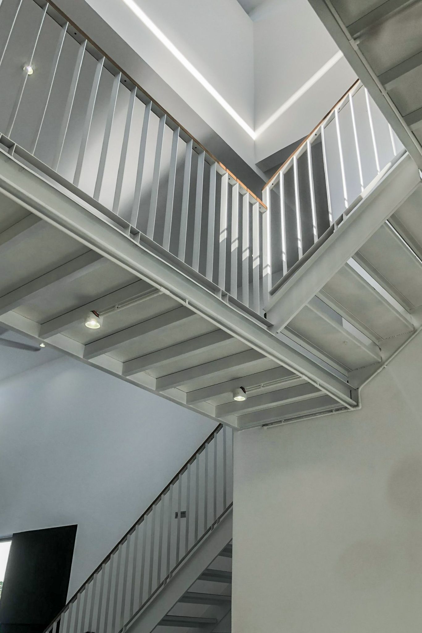 绿意盎然的四口之家-53