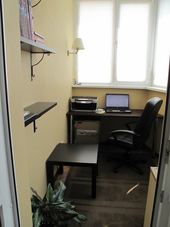 阳台改造成私人工作室-58