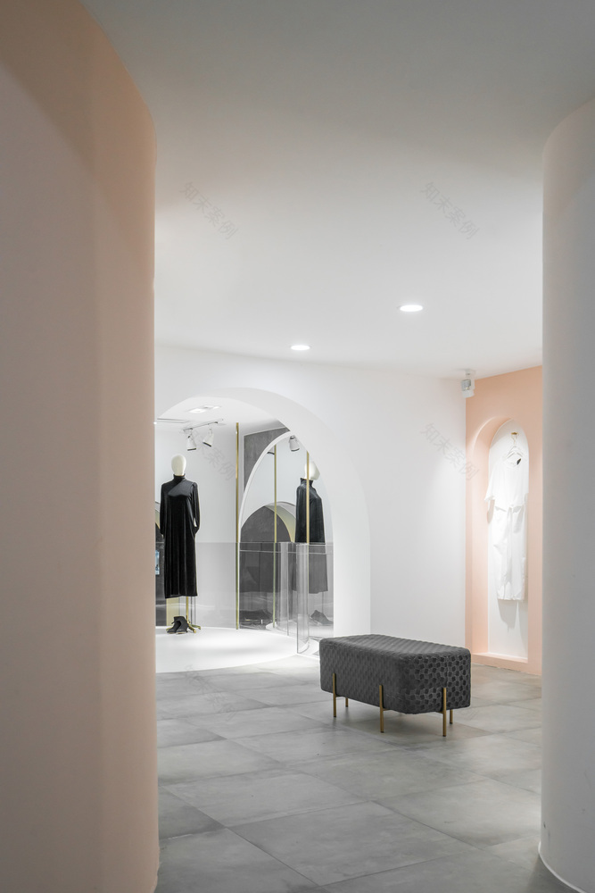 TARA MATA 时尚商店-44