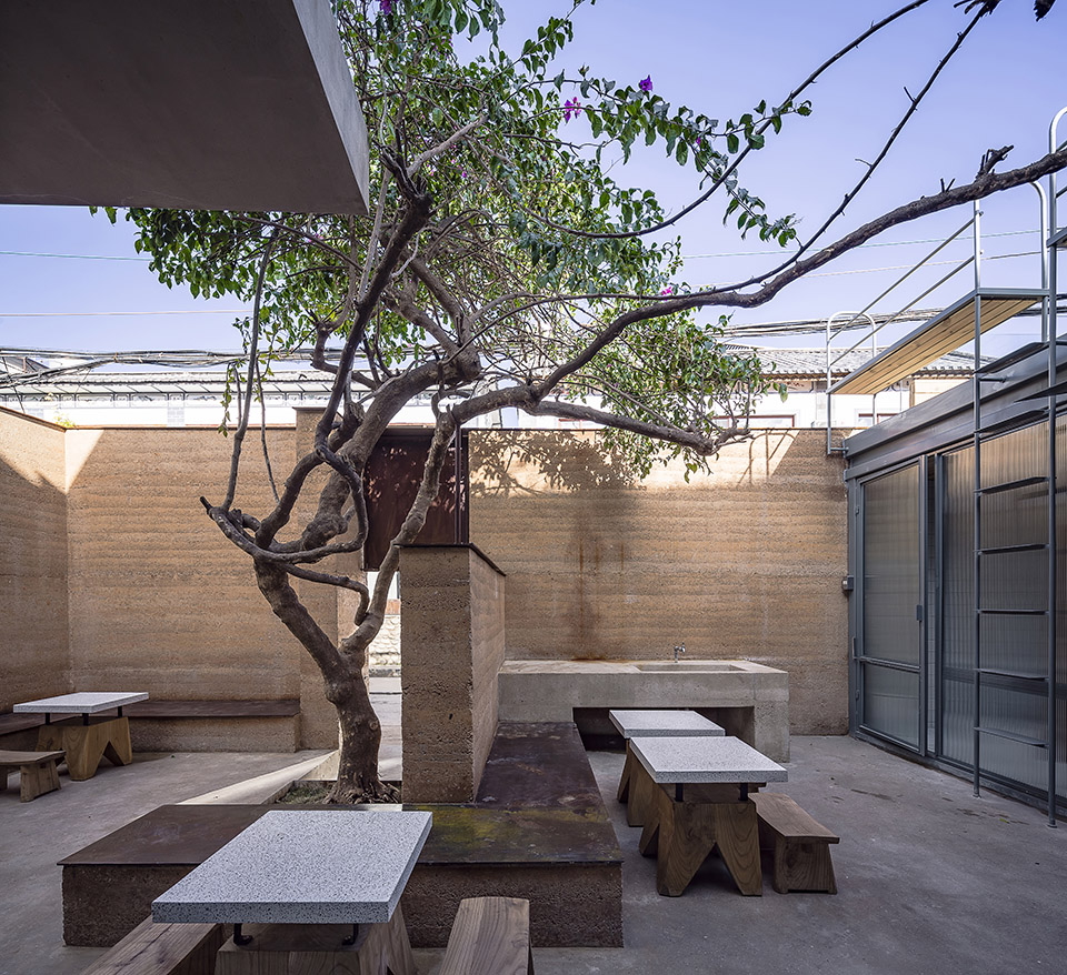 “Mom restaurant”吉姆餐厅大理店 / 阿穆隆设计工作室-11