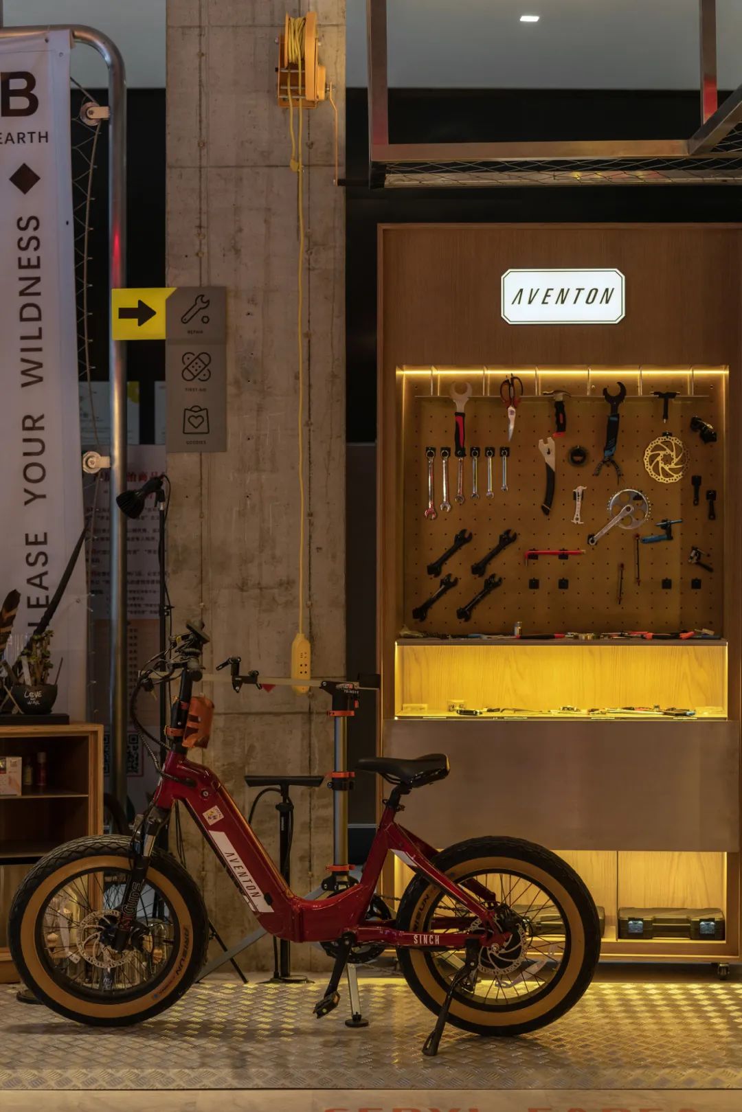 万科光年系售楼空间,骑进去的优雅生活丨中国杭州丨say architects-54