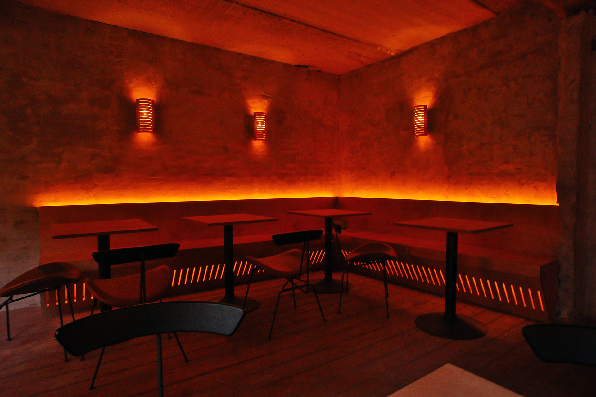 BALKON Stage / OUTLINE Festival 2025-11